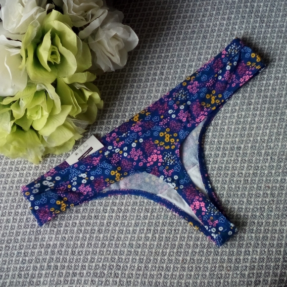 🏖️Thong🏖️ - Picture 2 of 2